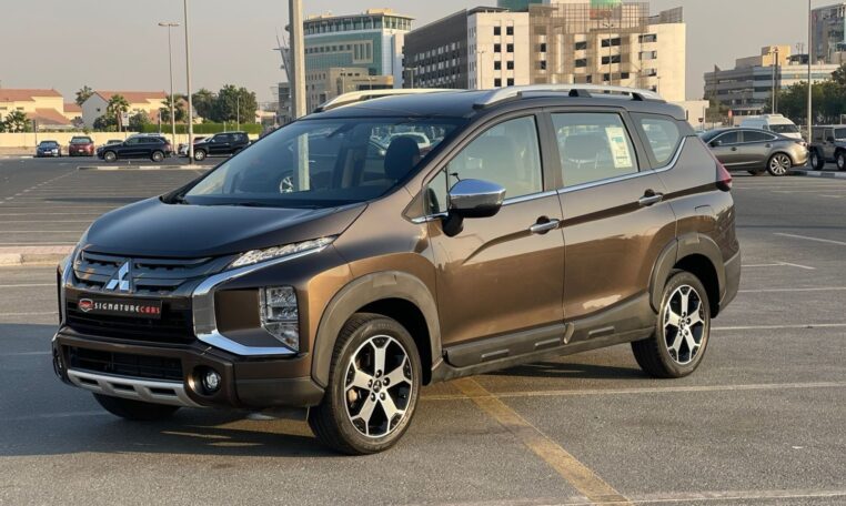 pre-owned Mitsubishi Xpander Cross 7STR 2023 in Brown.