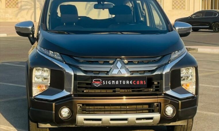 pre-owned Mitsubishi Xpander Cross 7STR 2023 in Brown.